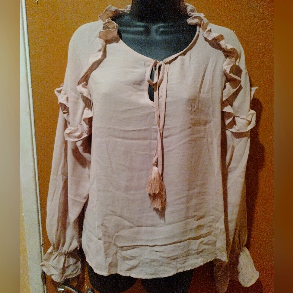 NWT Story On Long Sleeve Size Large